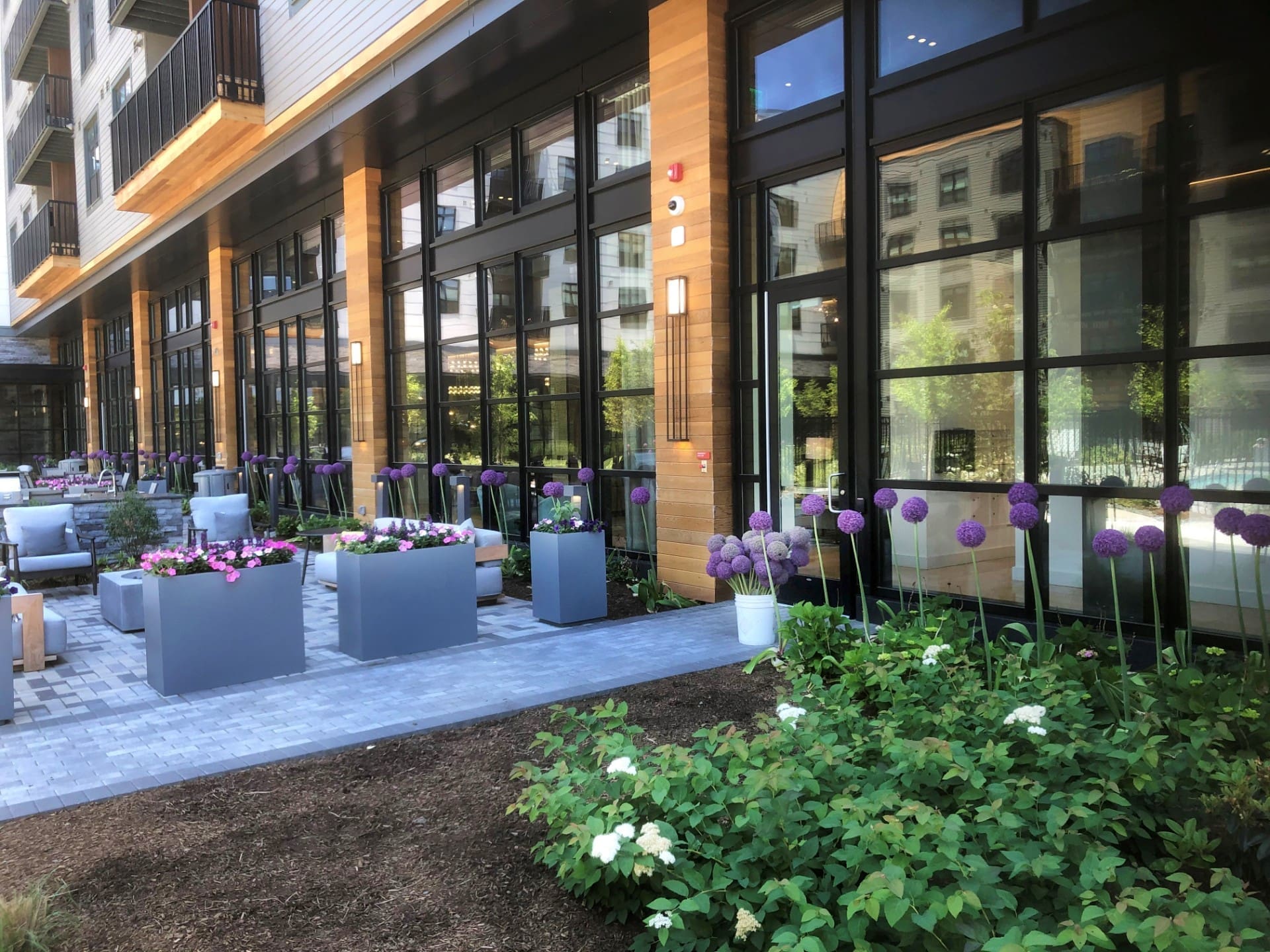 porter and sweeper services